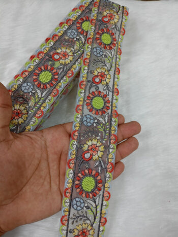 9-Meter Embroidery Lace in Misty Cyan Gray