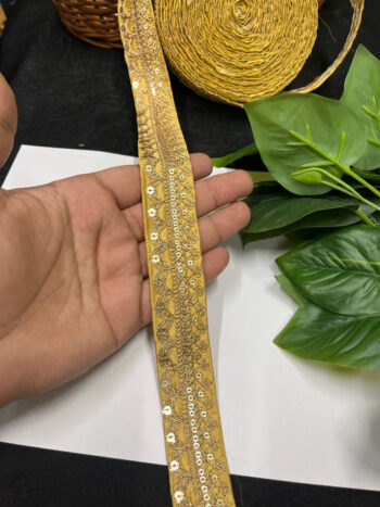 Gold Embroidered Saree Laces for Sarees, Kurtis, Dupattas, Dresses & Lehengas ? 9 Meters, 1.25-Inch Decorative Border | Gold
