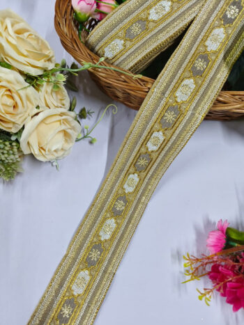 Embroidered Fabric Trim Indian Embroidery Sari Border Crafting Saree Sewing Decorative Beach Bag Cushions Trimmings Ribbons Tape, Jewelry Making Trim, Table Runner Lace - Beige With Multi