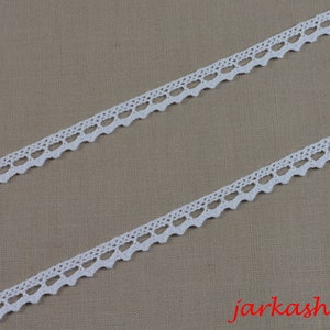 1 m cotton lace ribbon in white 9 mm