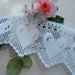 Crochet lace border in white cotton- Filet border with hearts-Lace to be applied-cm.50xcm.15-On ordering