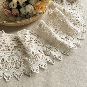 Vintage Style Cotton Lace Trim, Beige Crochet Cotton trim, Scalloped Border Trim For Wedding Garment, DIY crafts, Sewing Supply, By 1 Yard