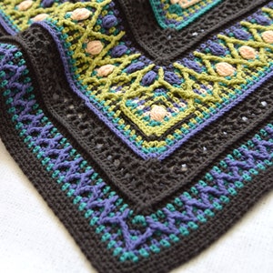 PATTERN - Kamala Border - Edging, border for a crochet blanket - rectangle - square - overlay crochet - textured - flower