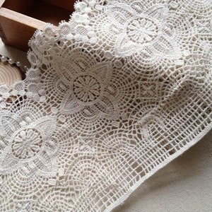 Vintage Beige Cotton Lace Trim, Crocheted Scalloped Lace Trim, Ecru Cotton Lace Trim By The Yard